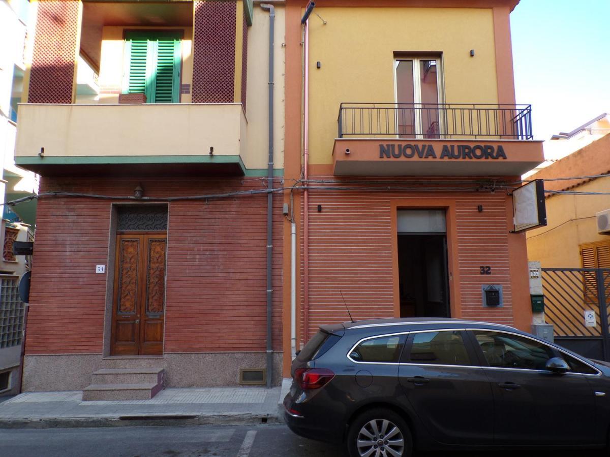 Nuova Aurora Rent Rooms Рокалумера Екстериор снимка