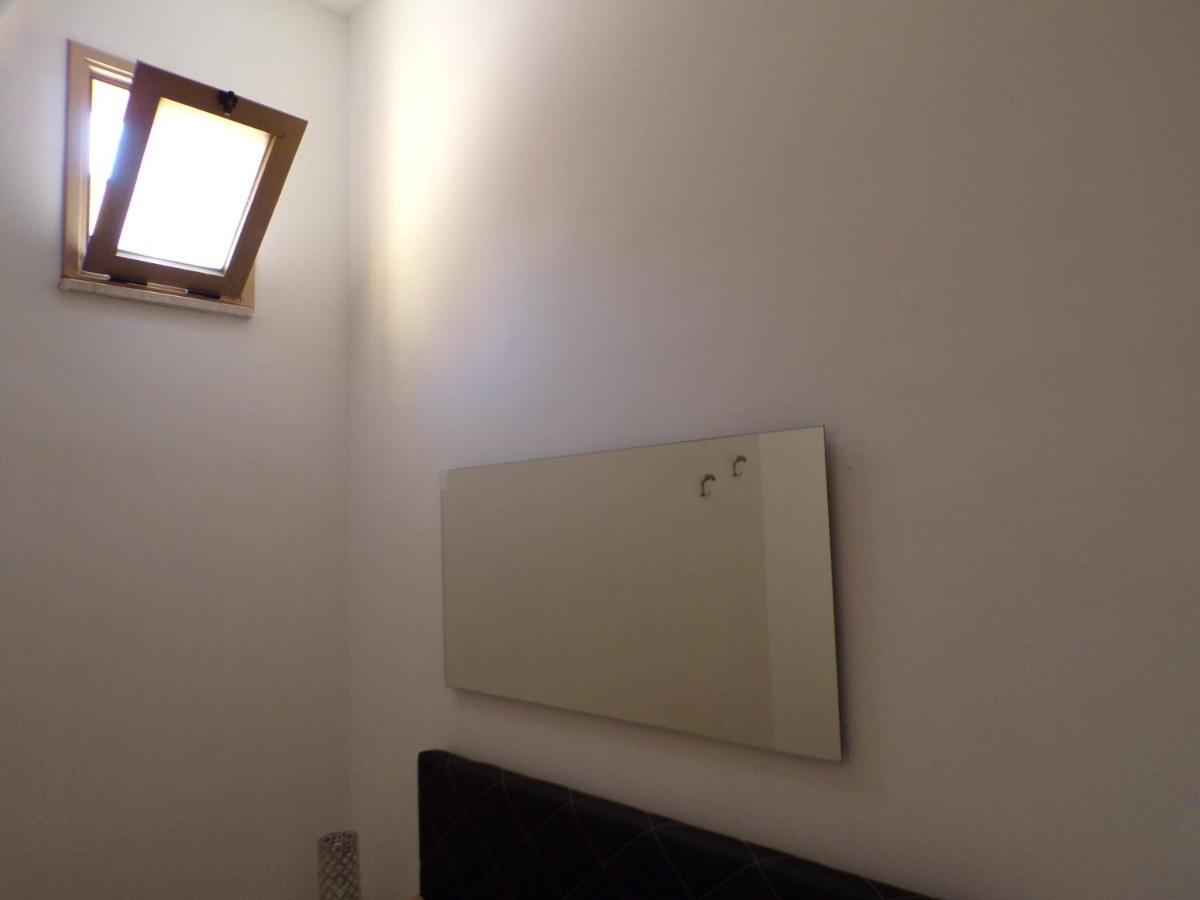 Nuova Aurora Rent Rooms Рокалумера Екстериор снимка