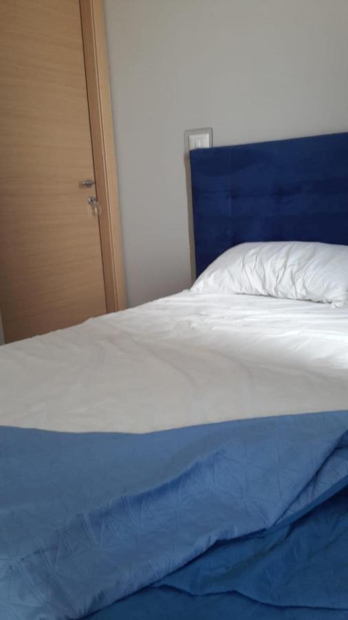 Nuova Aurora Rent Rooms Рокалумера Екстериор снимка